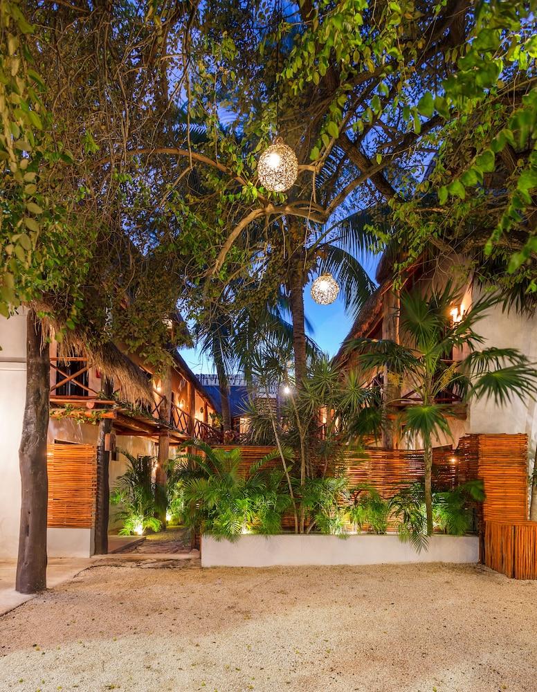 Kin Ha Tulum Hotel Exterior photo